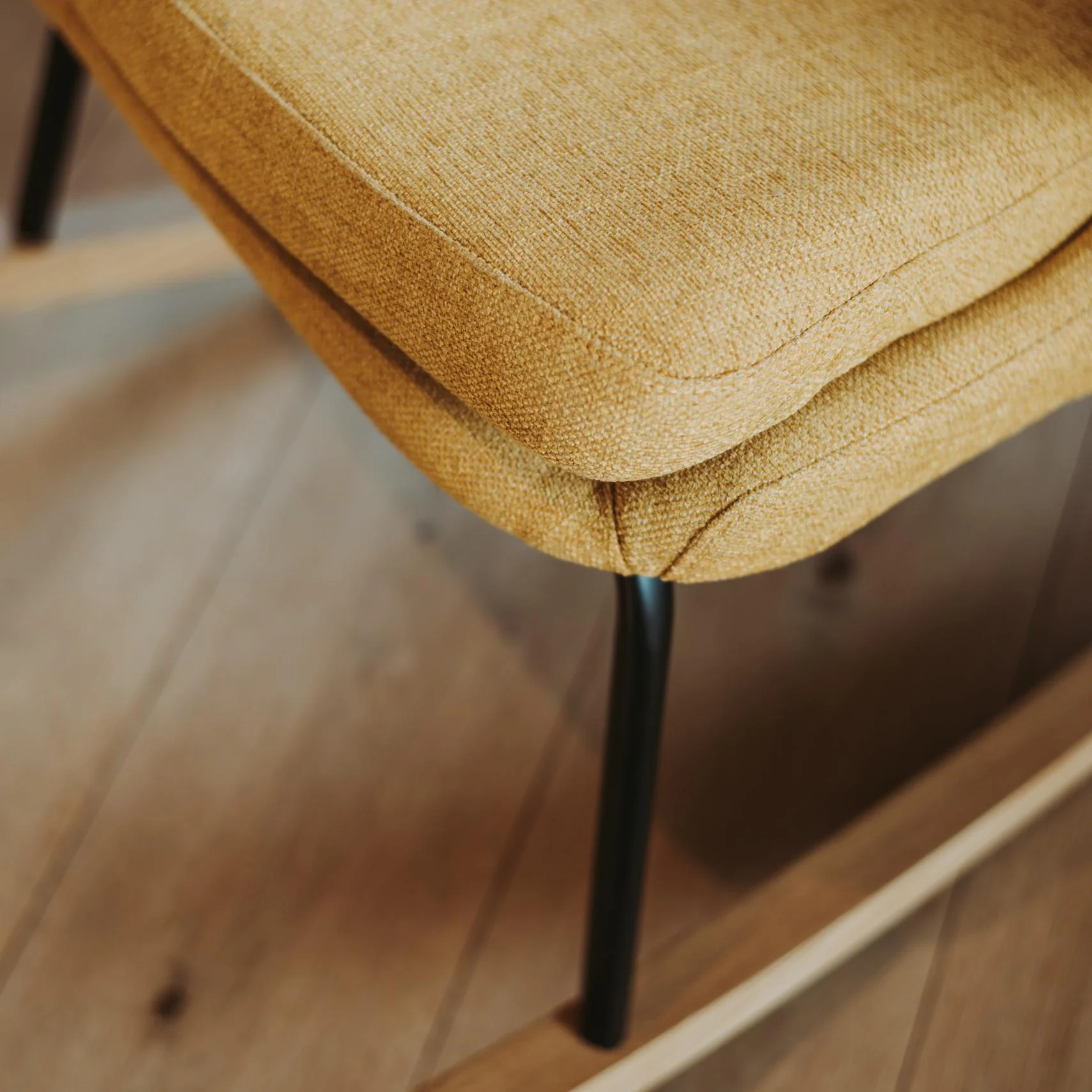 Adults Rocking Chair De Luxe (Saffran) - Image 4