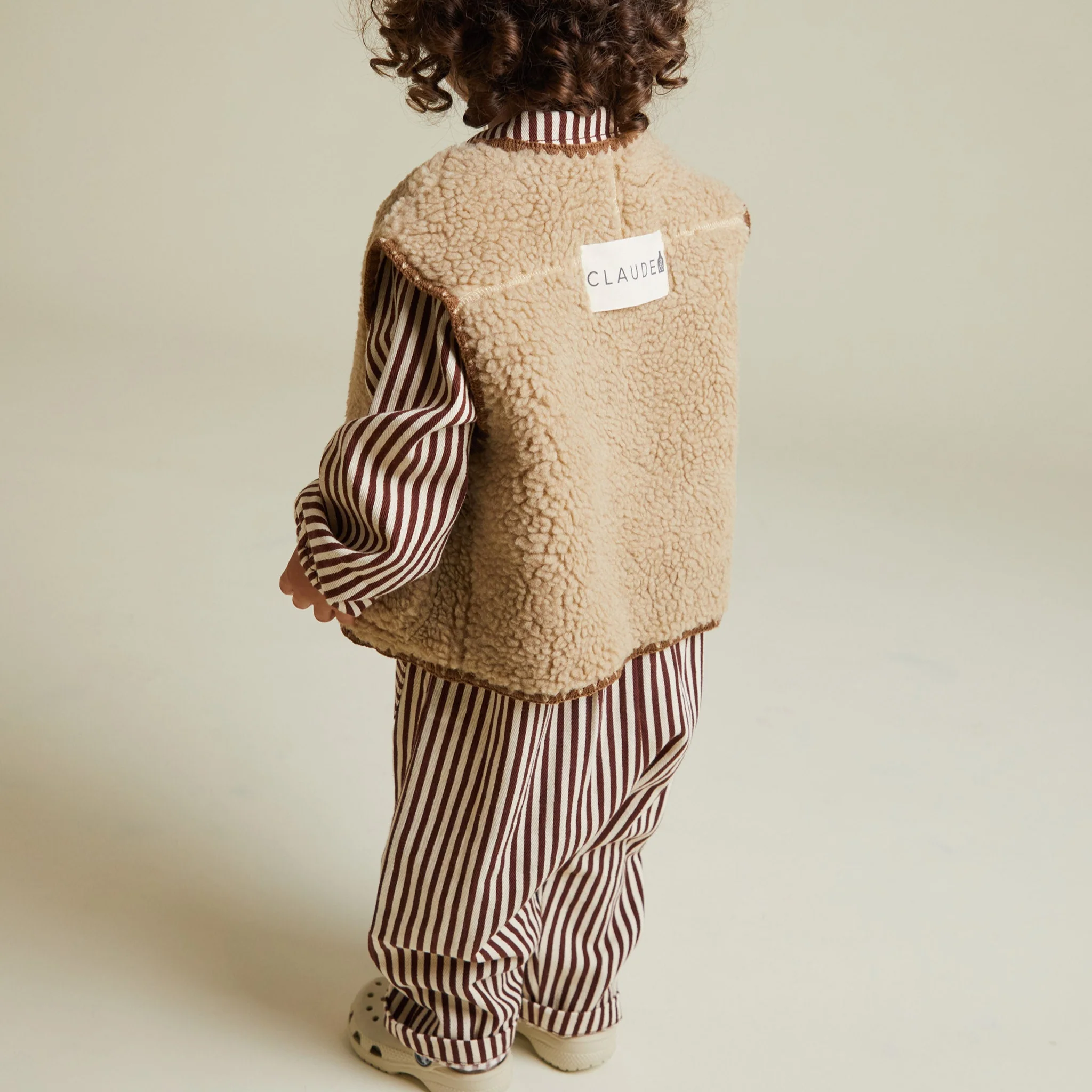 Amos Sand Folk Teddy Gilet - Image 5
