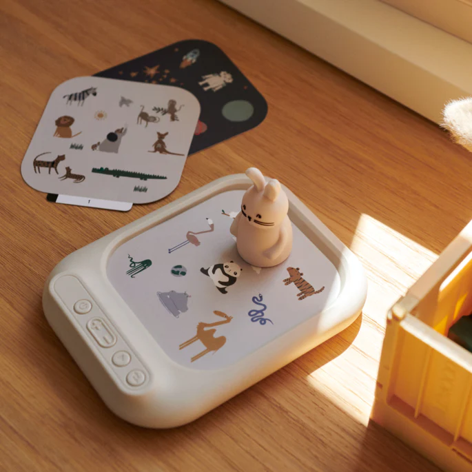 Archie Activity Card Sound Board (Sandy)