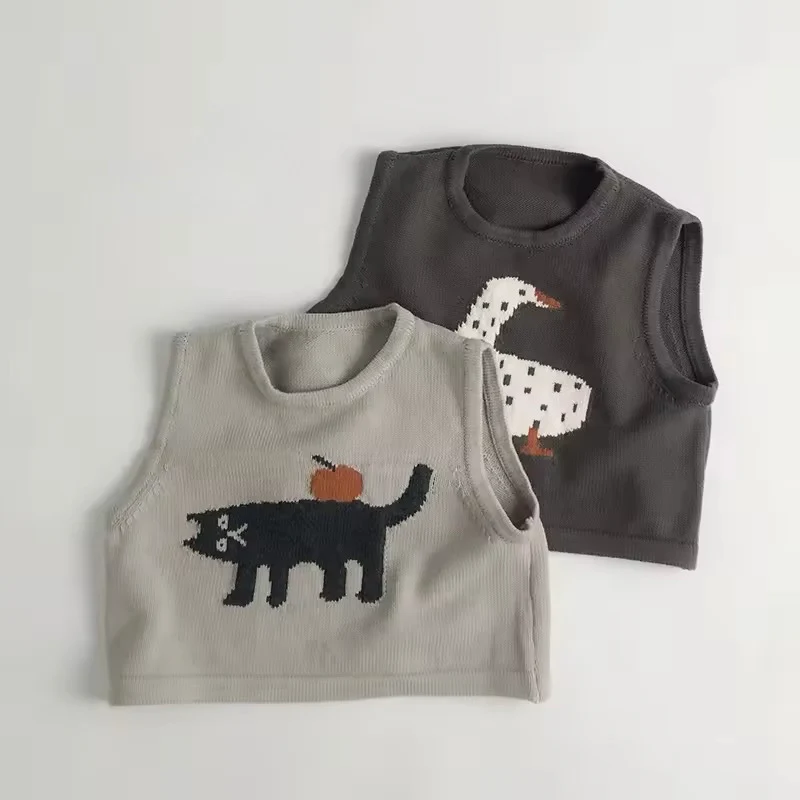 Arancia Cat Sleeveless Knit Vest - Image 7