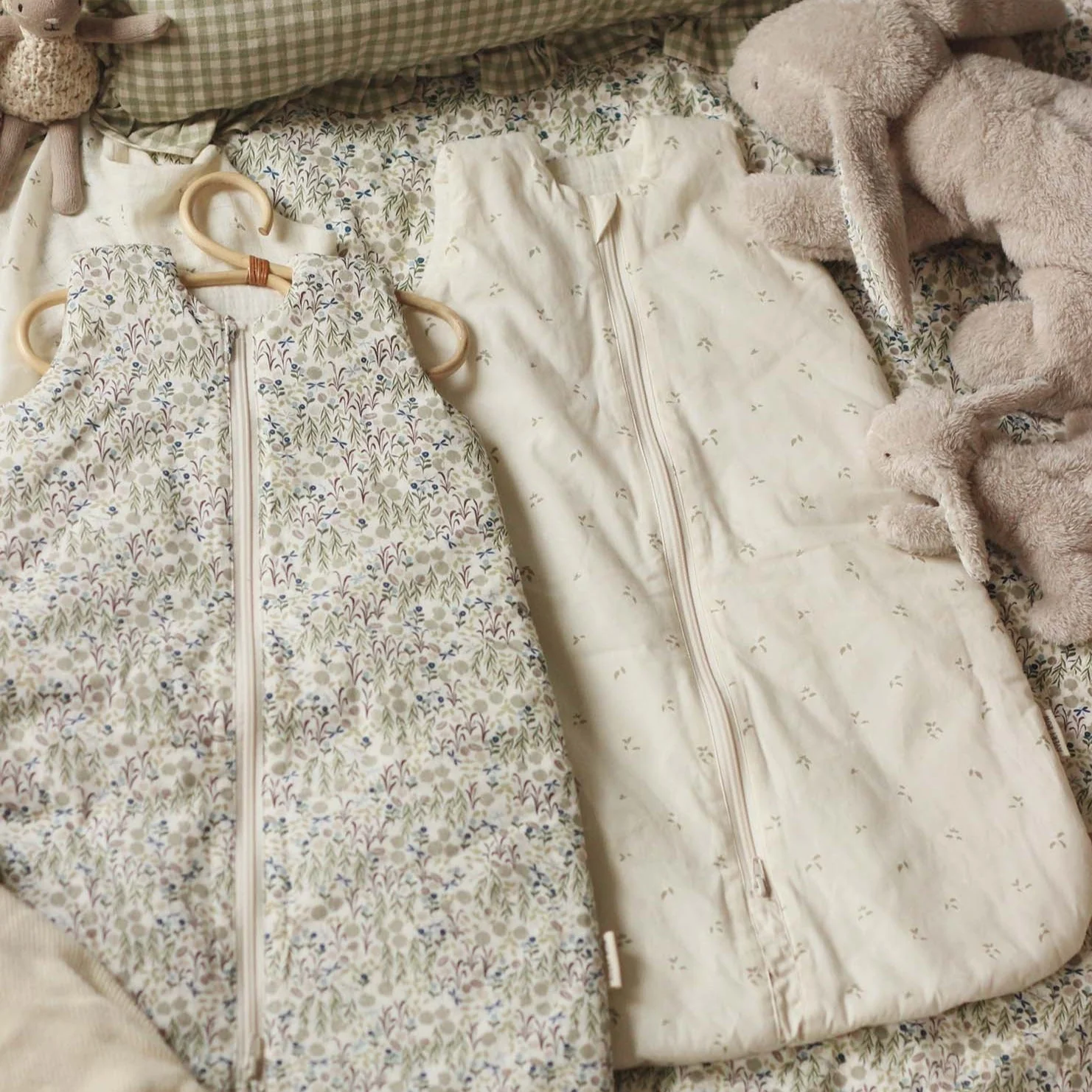 Baby 2.5 Tog Cotton Sleeping Bag (Nettle Scatter) - Image 4