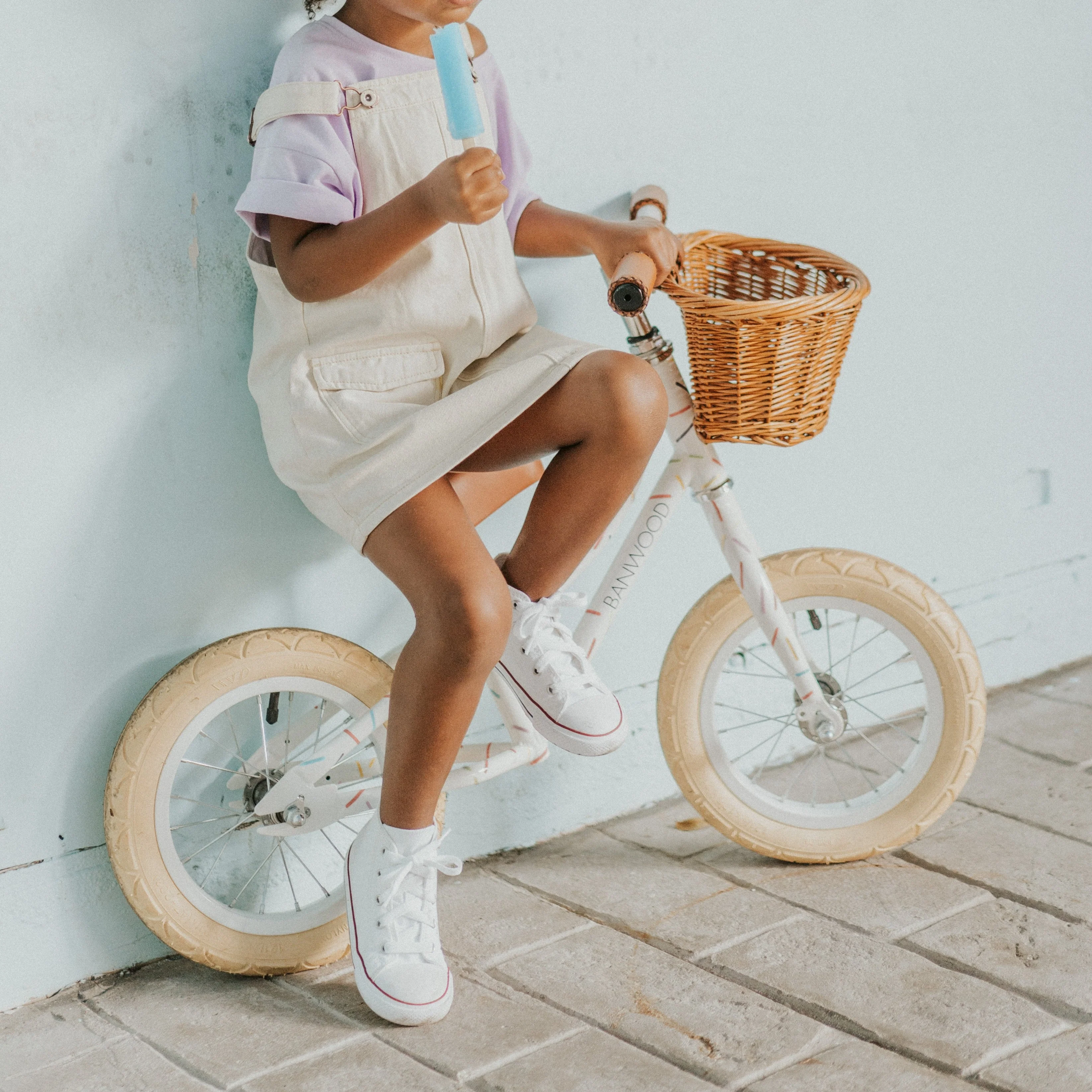 Banwood X Marest First Go! Balance Bike (White Sprinkle) - Image 3