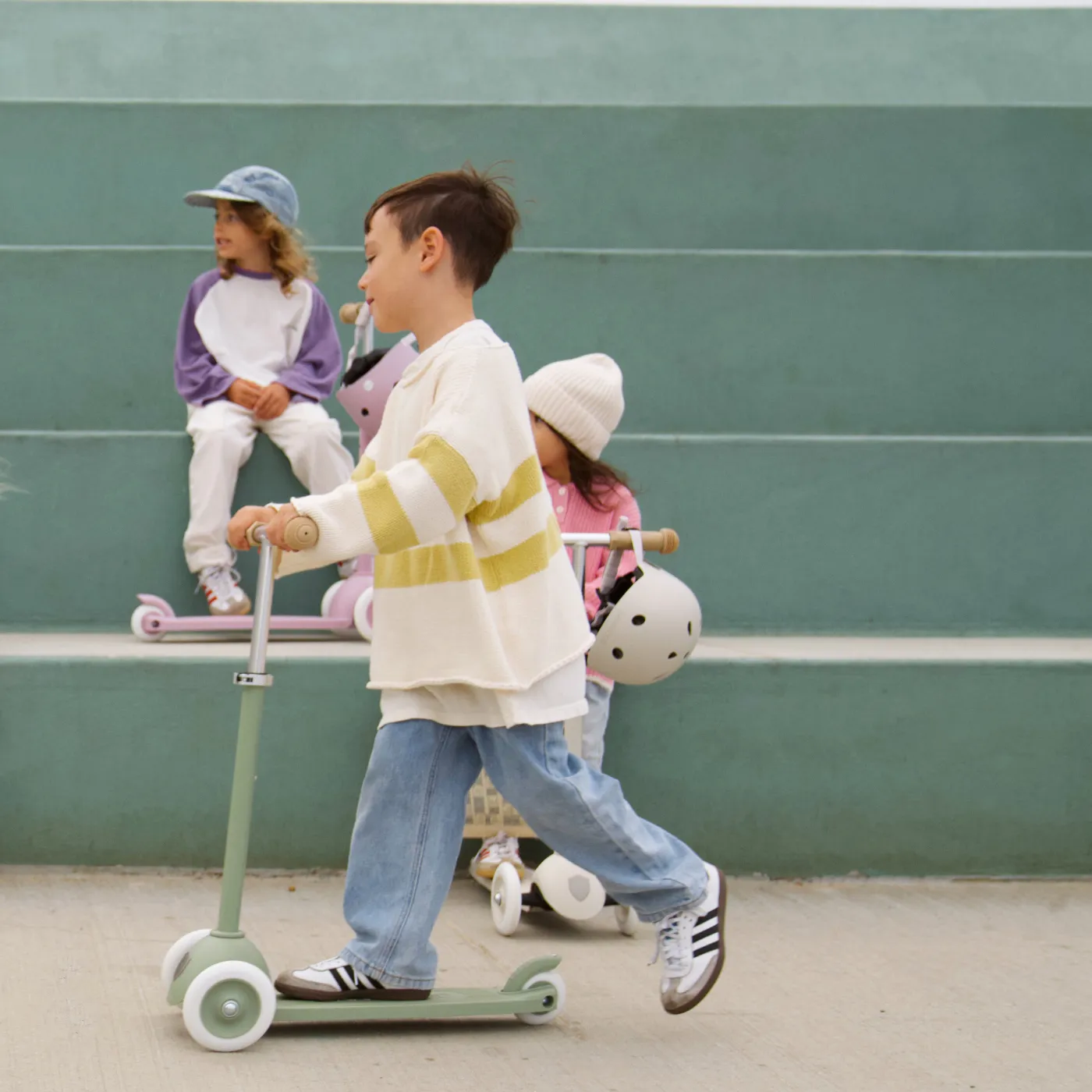 Banwood Eco Kids Scooter (Olive) - Image 10