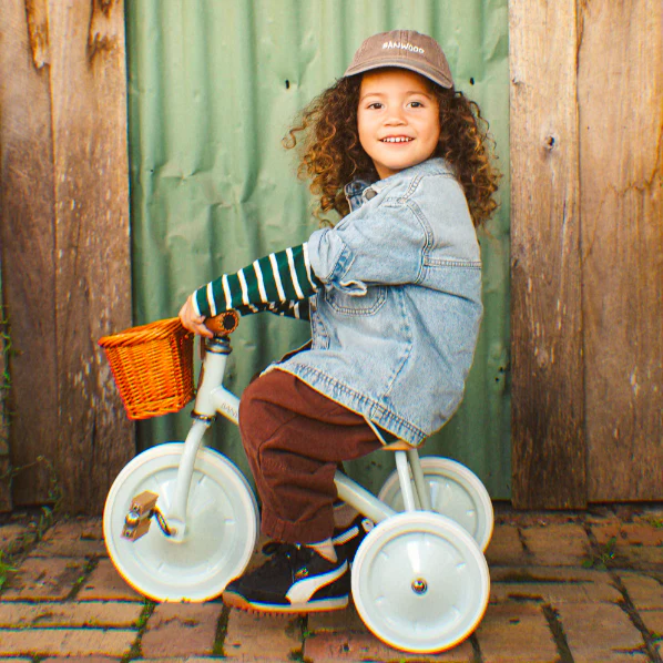Banwood Vintage Trike (Forest) - Image 3