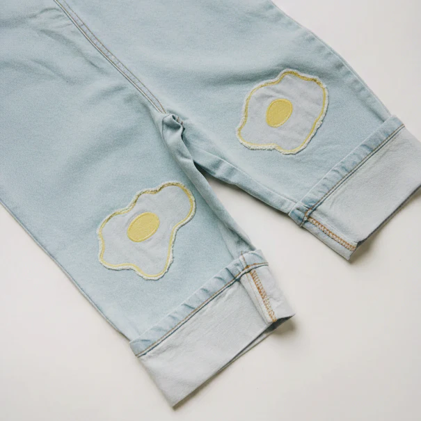 Blythe Egg Patch Denim Cotton Dungarees - Image 10