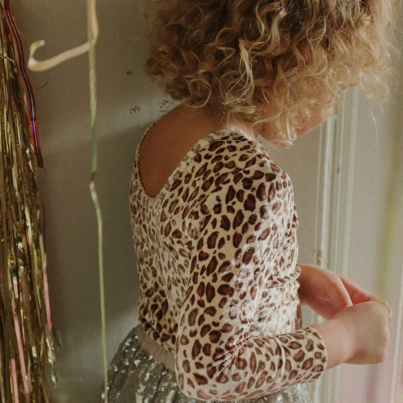 Carlito Leopard Print Velvet Tee Blouse - Image 4