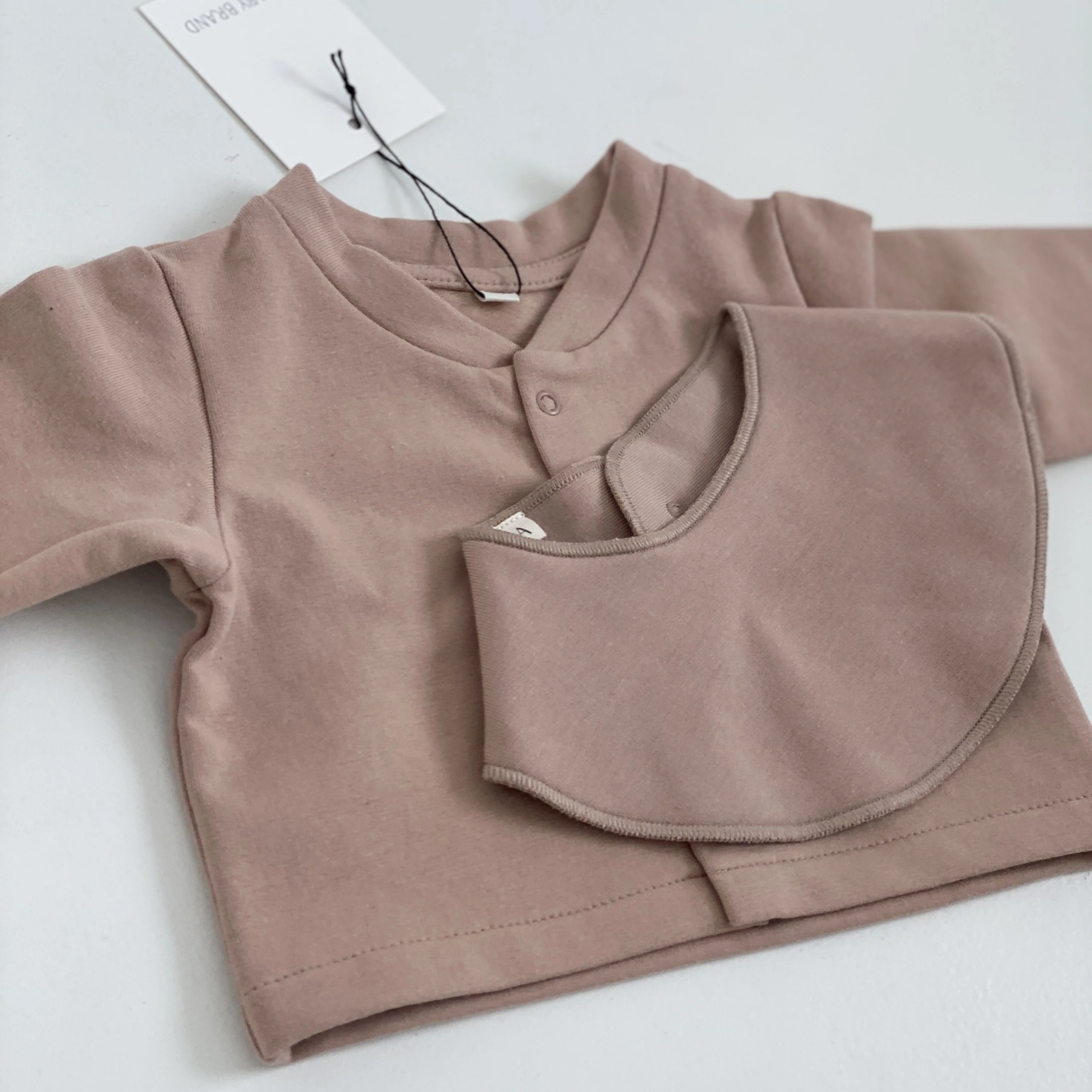Che Organic Cotton Fleece Cardigan (Biscuit) - Image 3
