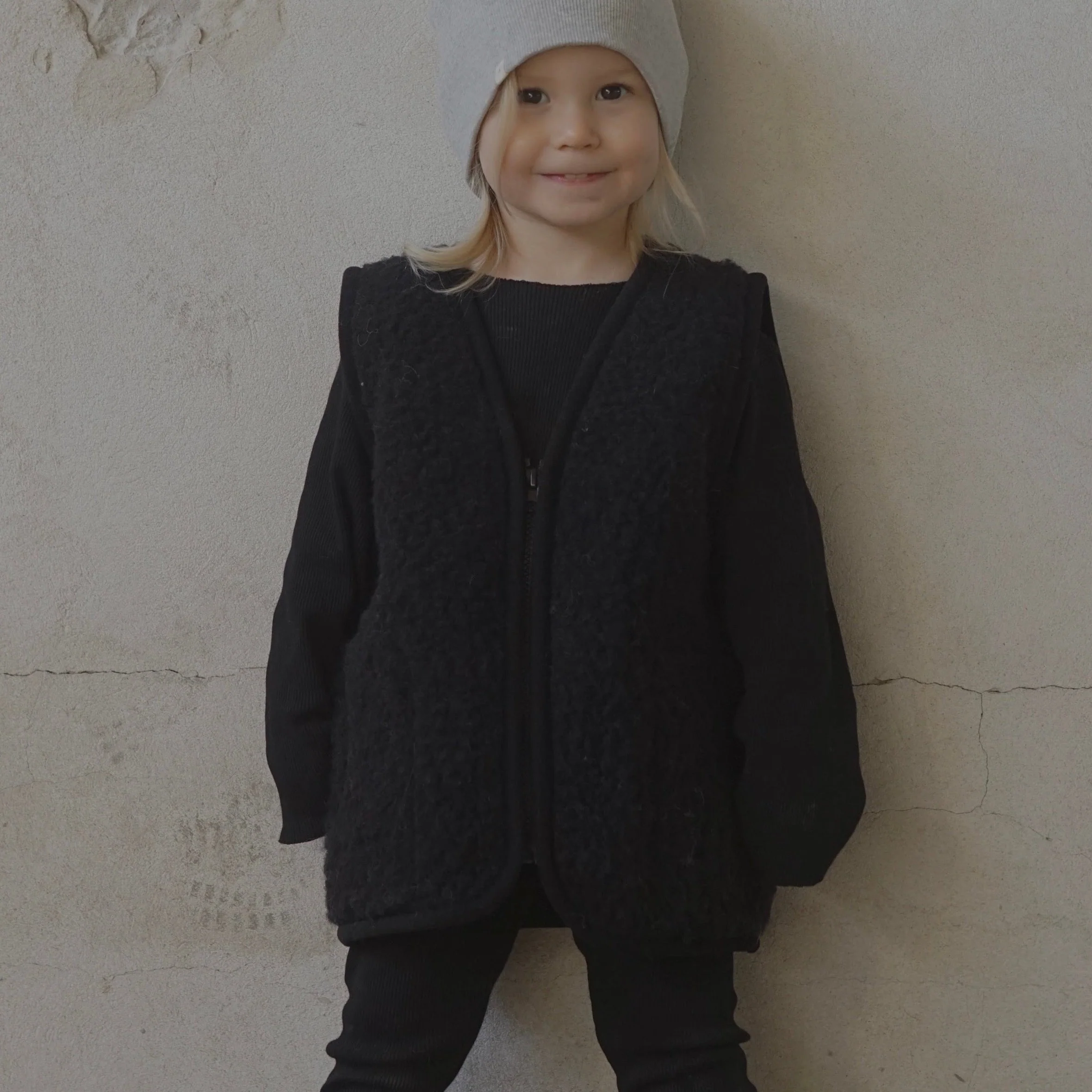 Clara 100% Wool Vest with Lining (Black) - Image 4