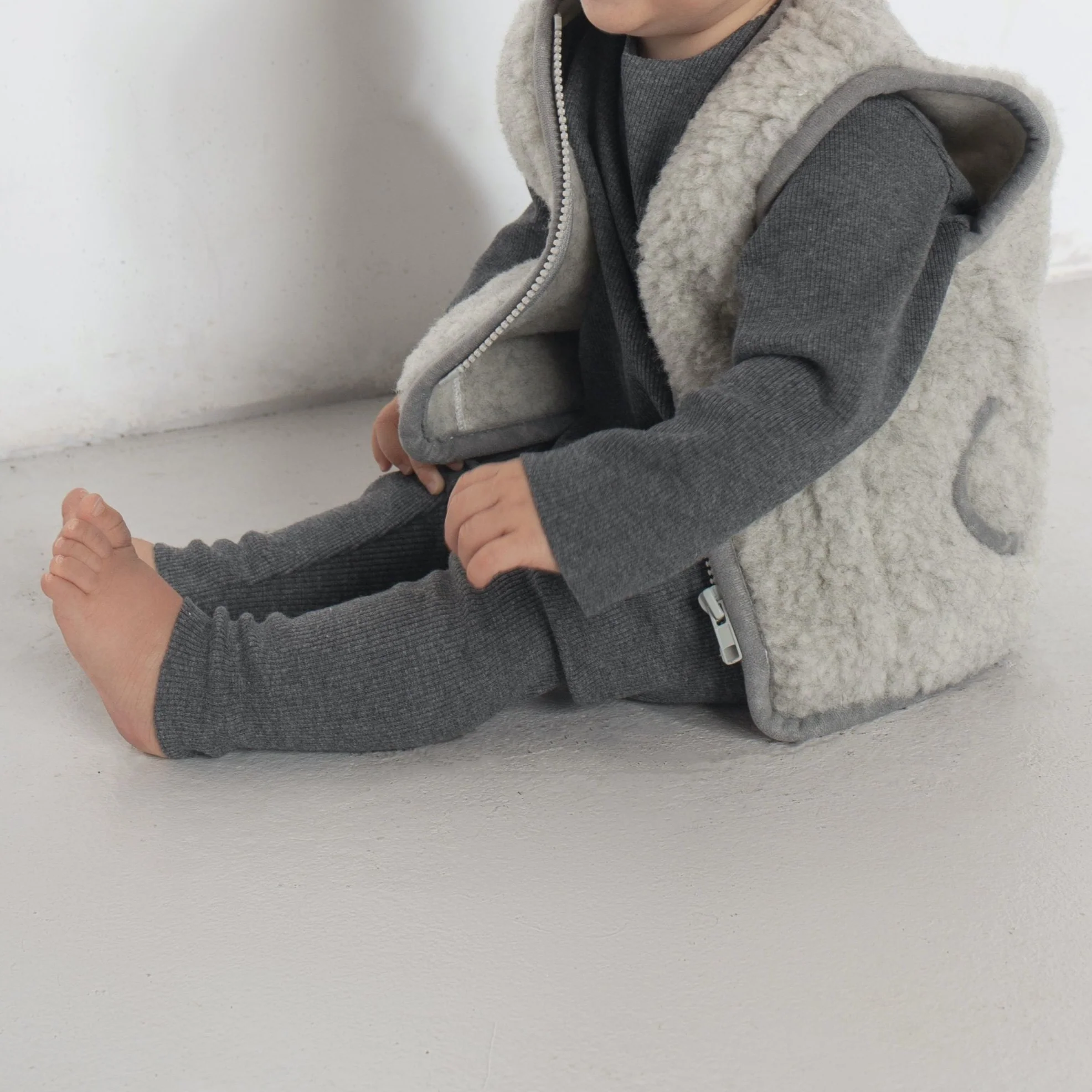 Clara 100% Wool Vest with Lining (Grey) - Image 3