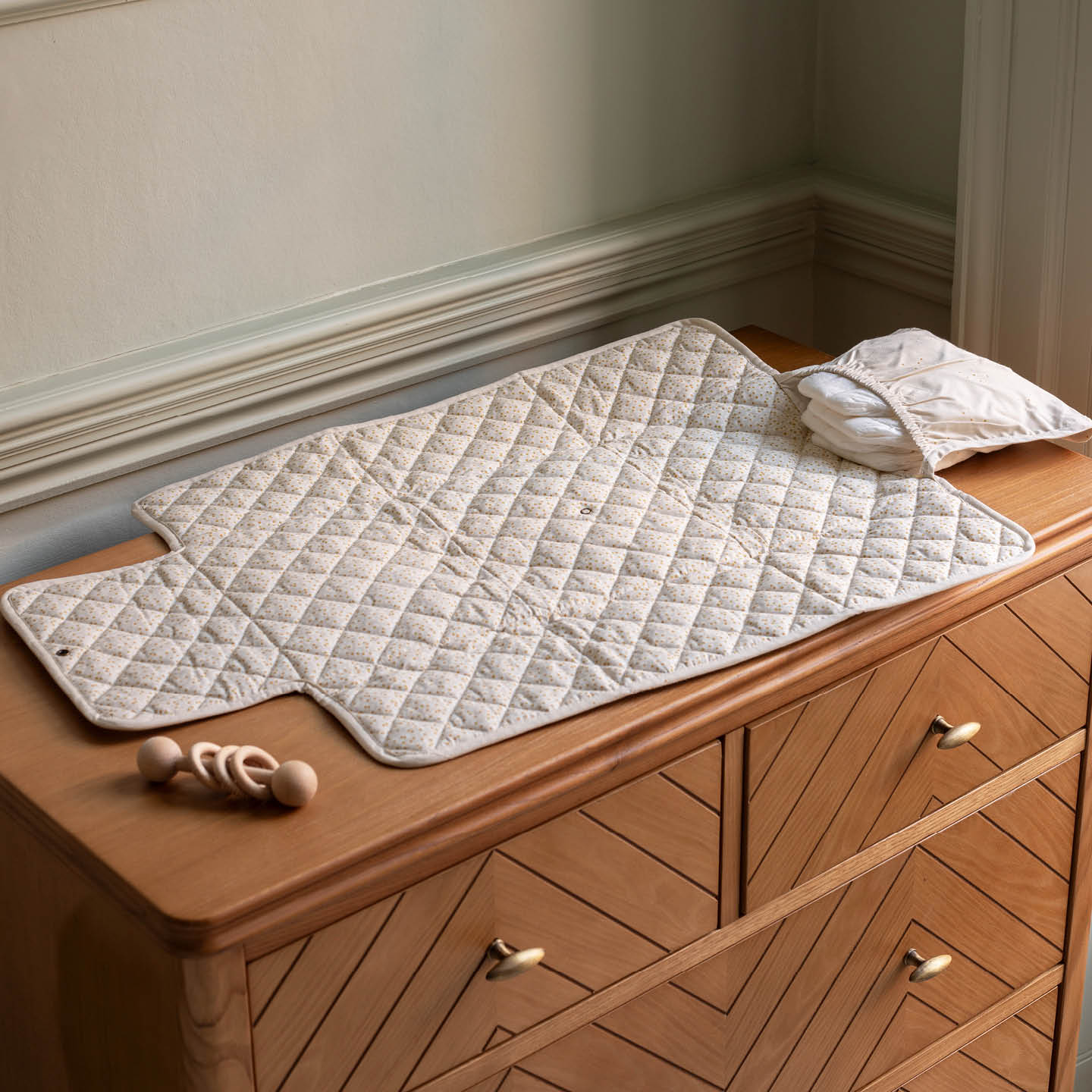 Cotton Travel Baby Changing Mat (Wild Chamomile) - Image 2