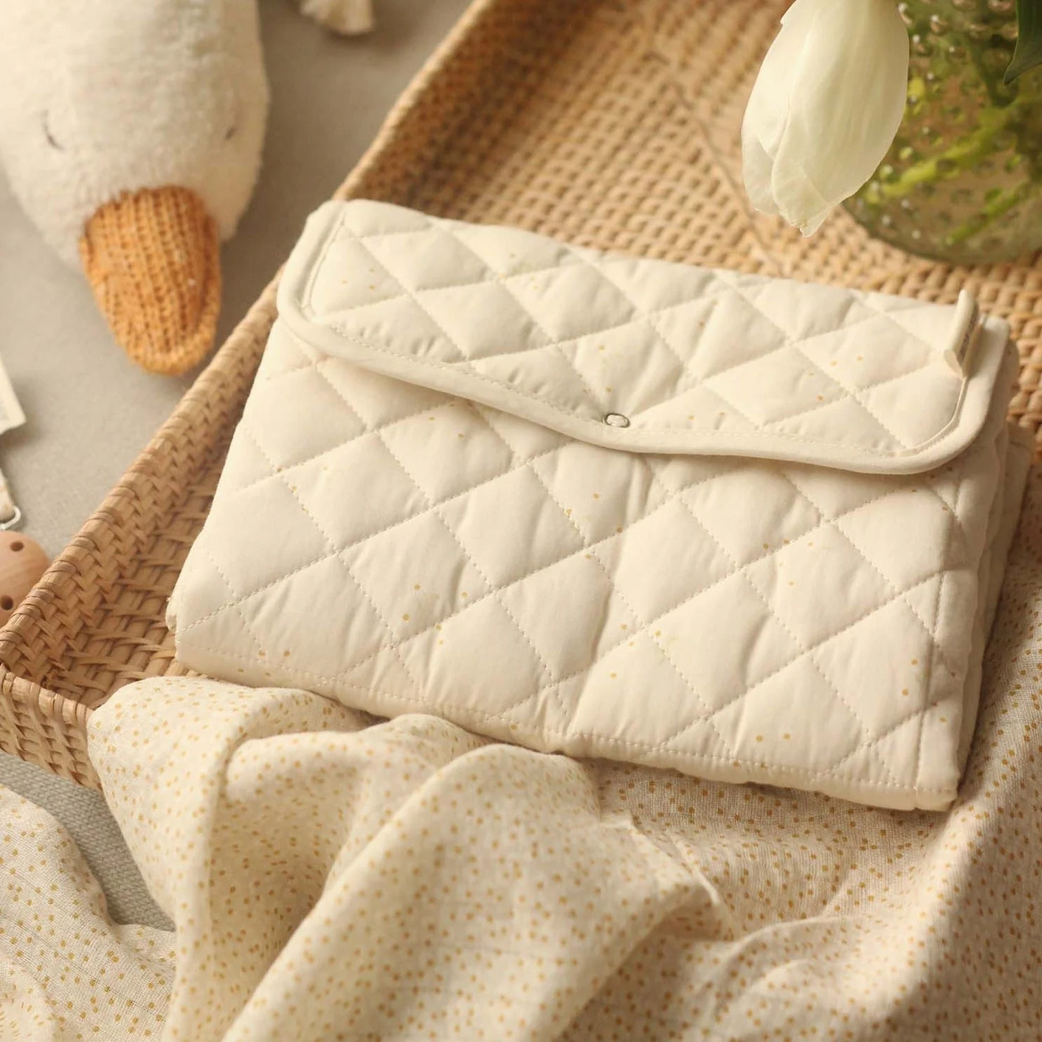 Cotton Travel Baby Changing Mat (Wild Chamomile) - Image 4