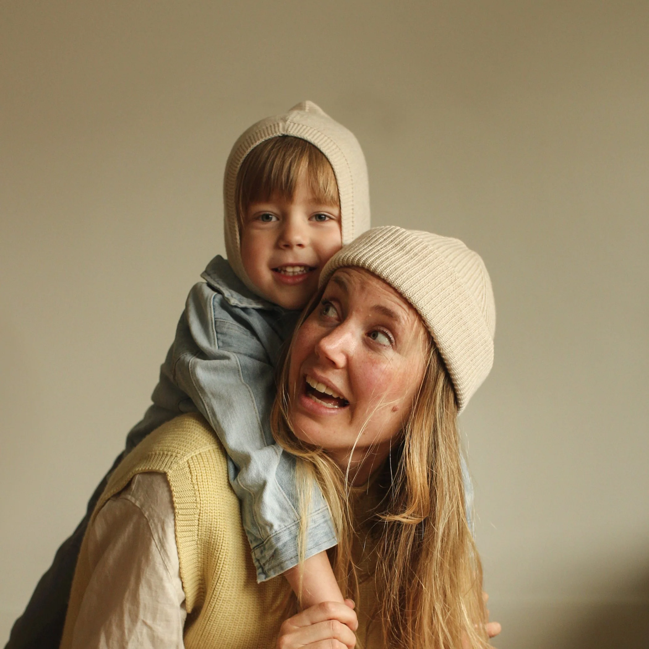 Eddy Merino Wool Balaclava (Cream) - Image 3