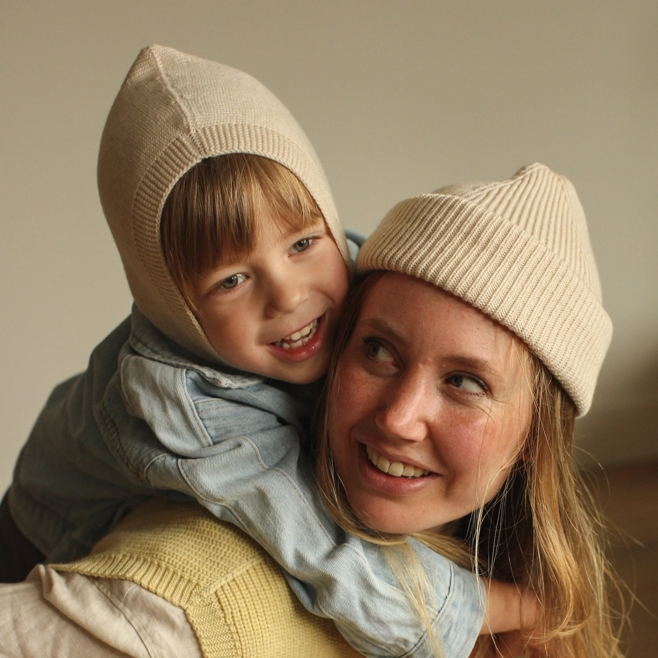 Eddy Merino Wool Balaclava (Cream) - Image 4