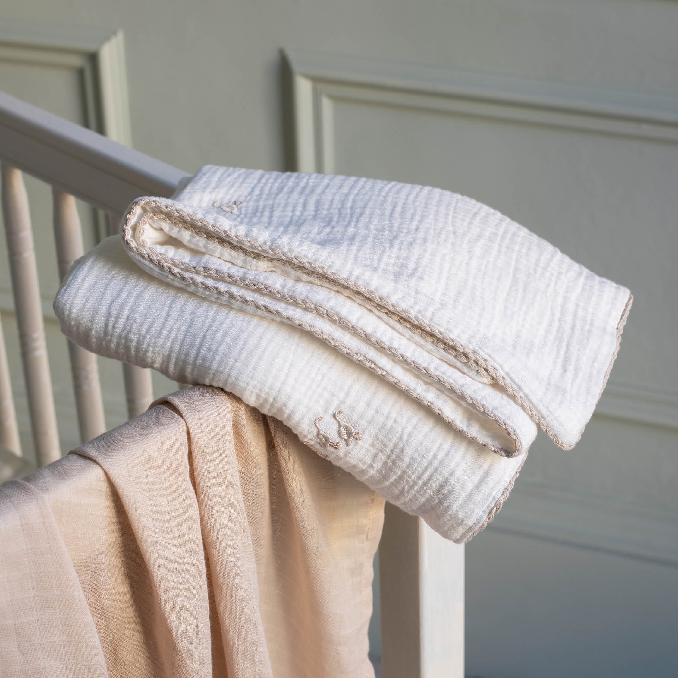 Embroidered Muslin Blanket (Little Farm) - Image 7