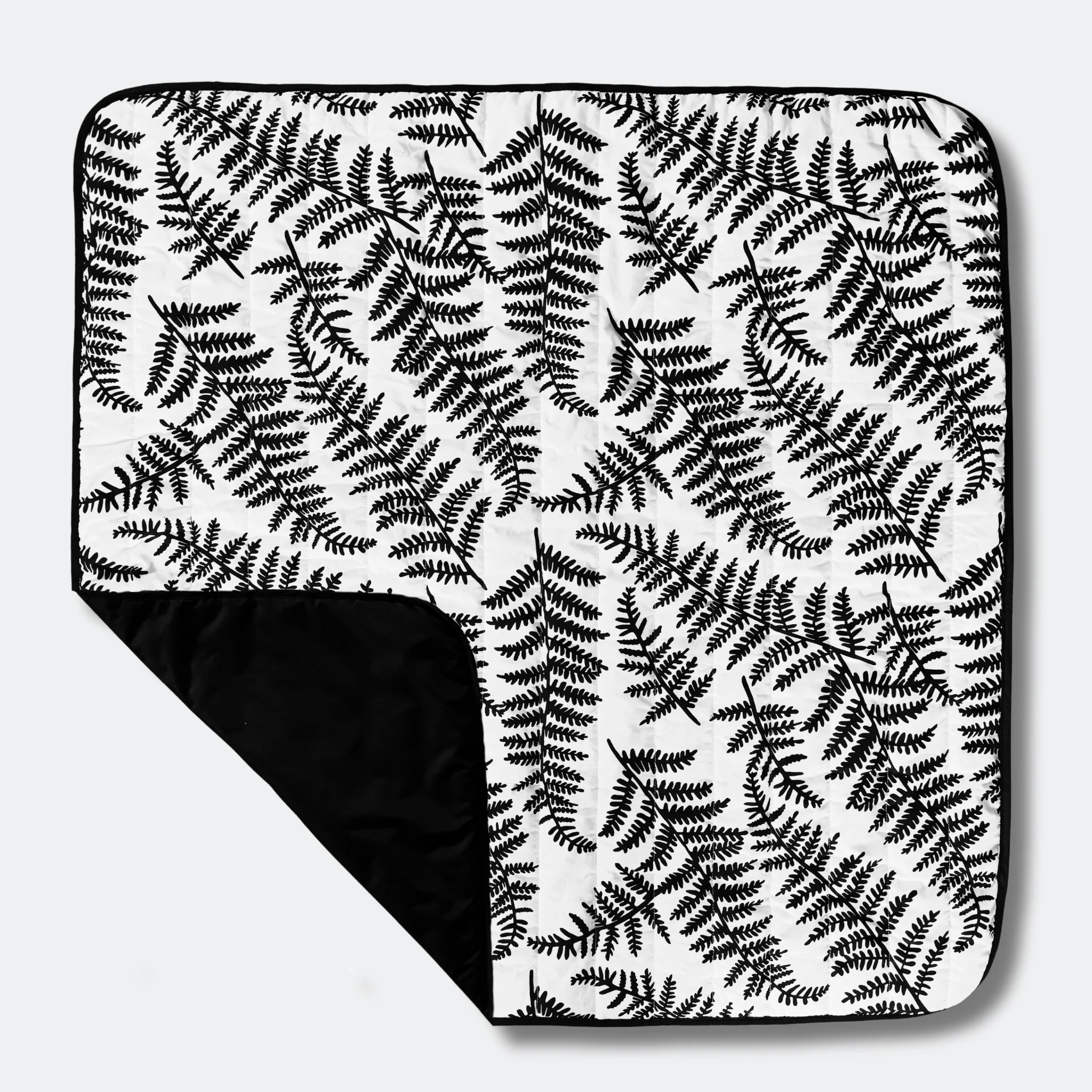 Etta Loves Fern Print Outdoor Reversible Playmat - Image 2