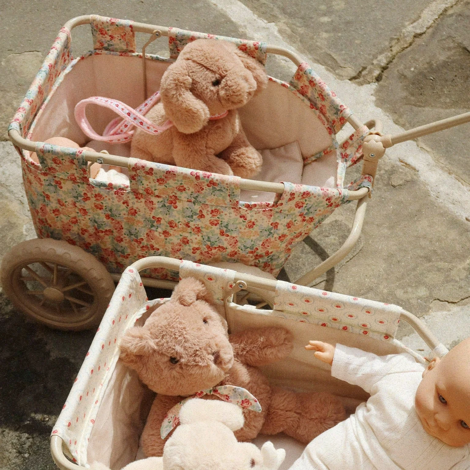 Floral Print Kids Cart Stroller Wagon (Vienna) - Image 5
