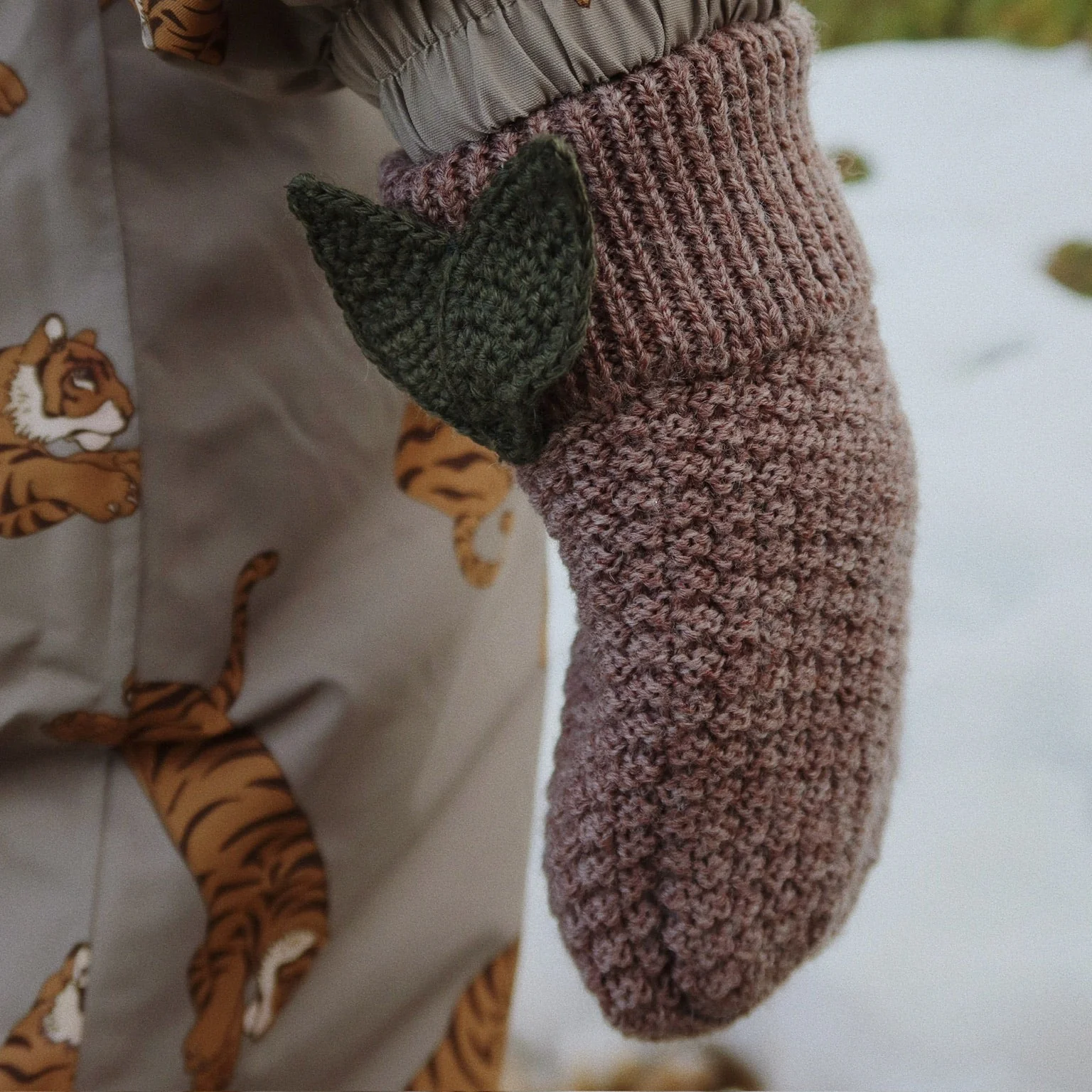 Fruity Merino Wool Knitted Mittens (Bunny Brown Melange) - Image 2