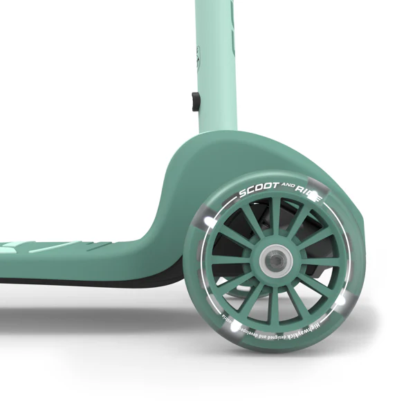 Highway Kick 3S Steerable Foldable Scooter with LED Wheels (Forest) - Image 6