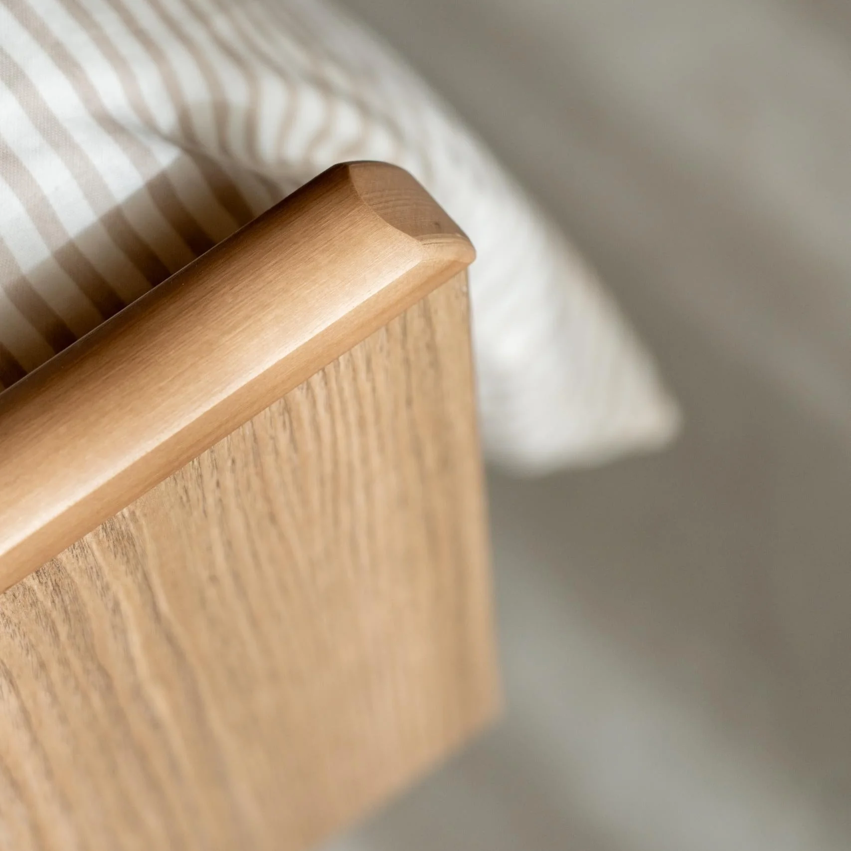 Kyo Wooden Junior Extendable Bed Kit (Honey Ash) - Image 4