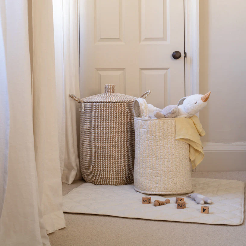 Large Quilted Reversible Storage Basket (Wild Chamomile / Daisy Meadow) - Image 6