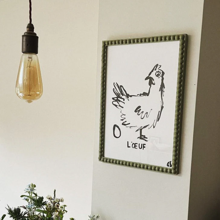 L'œuf Art Print - Image 3