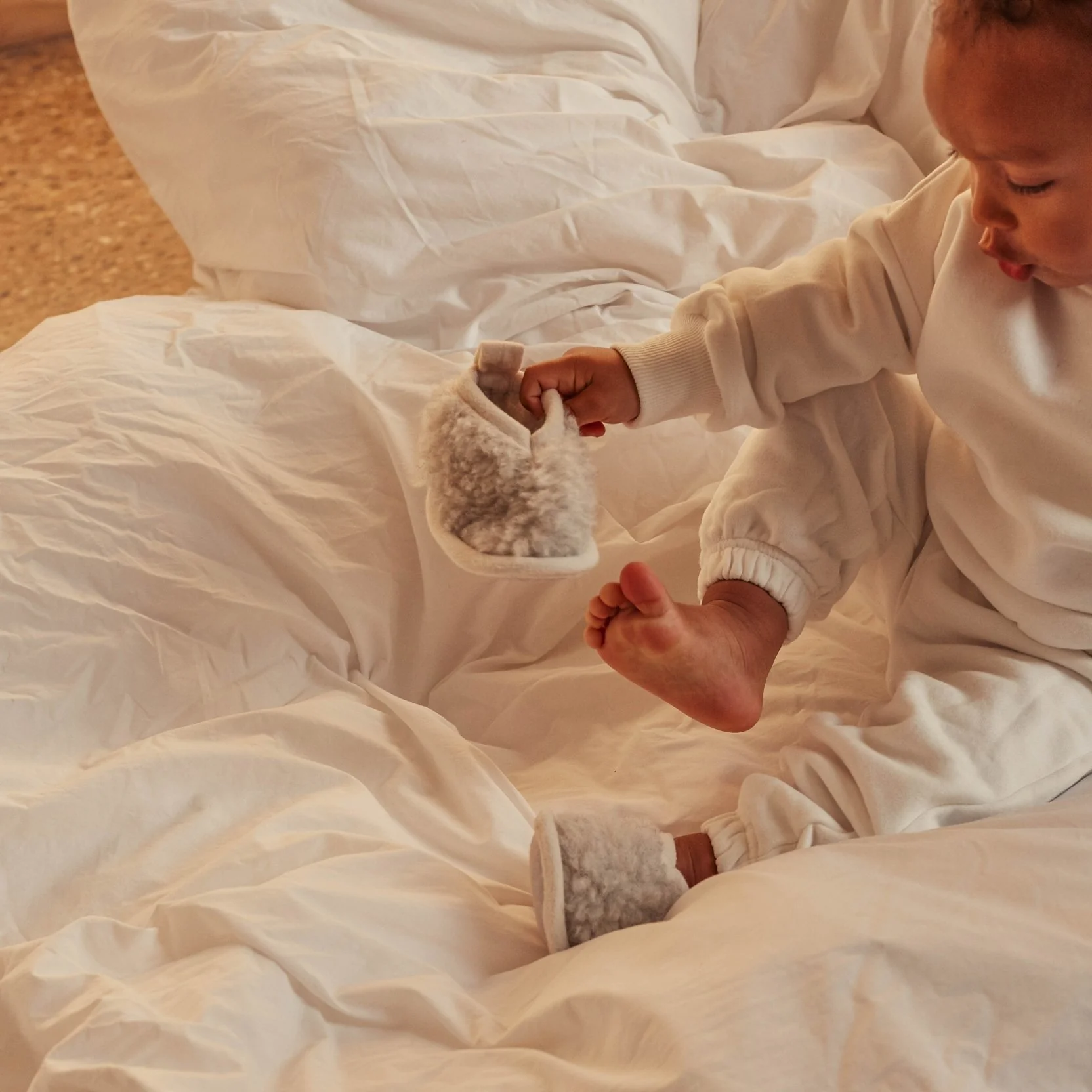 MAMA Bini Merino Wool Slippers (Cloud) - Image 5