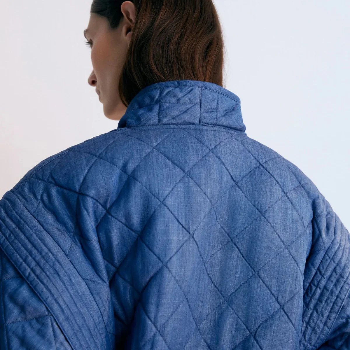 MAMA Eleni Reversible Quilted Linen Jacket (Hyacinth Print) - Image 7