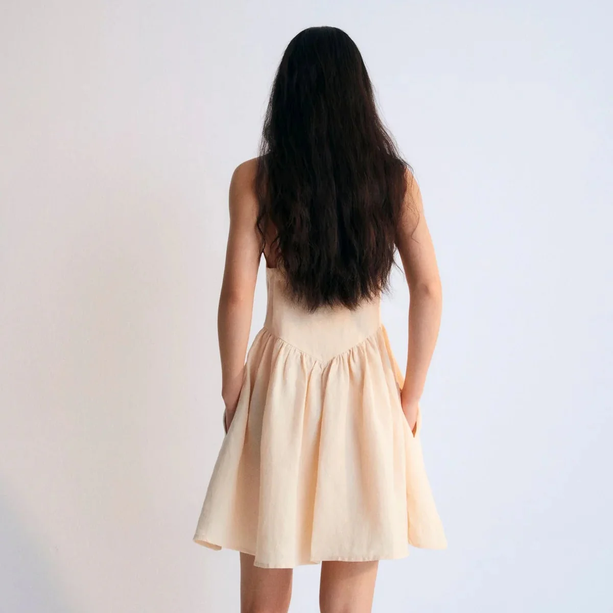MAMA Hera Linen Short Dress (Macadamia) - Image 4