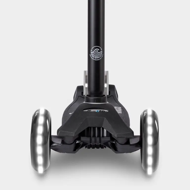 Maxi Micro Deluxe ECO Scooter with 3 LED Wheels (Black) - Image 4