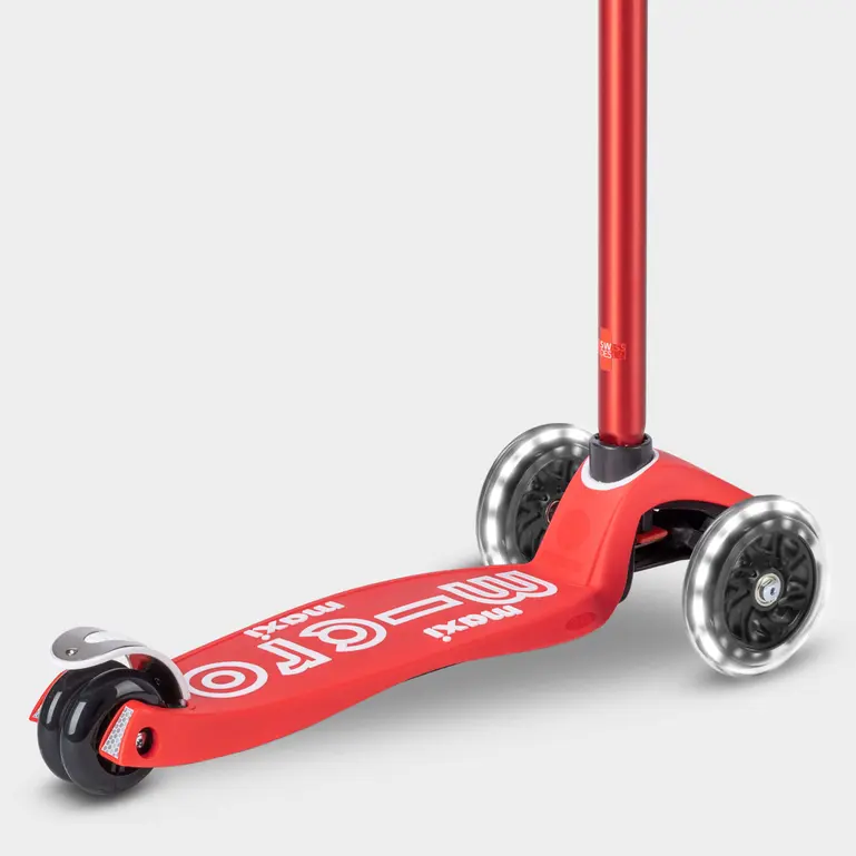 Maxi Micro Deluxe Scooter with 3 LED Wheels (Red) - Image 5