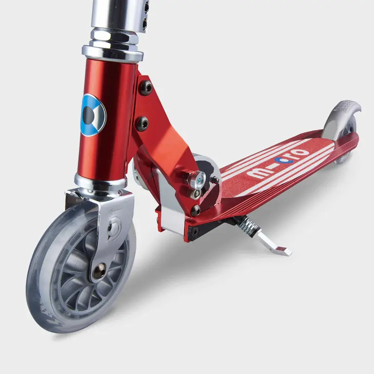 Micro Classic Sprite Foldable Scooter (Red) - Image 4