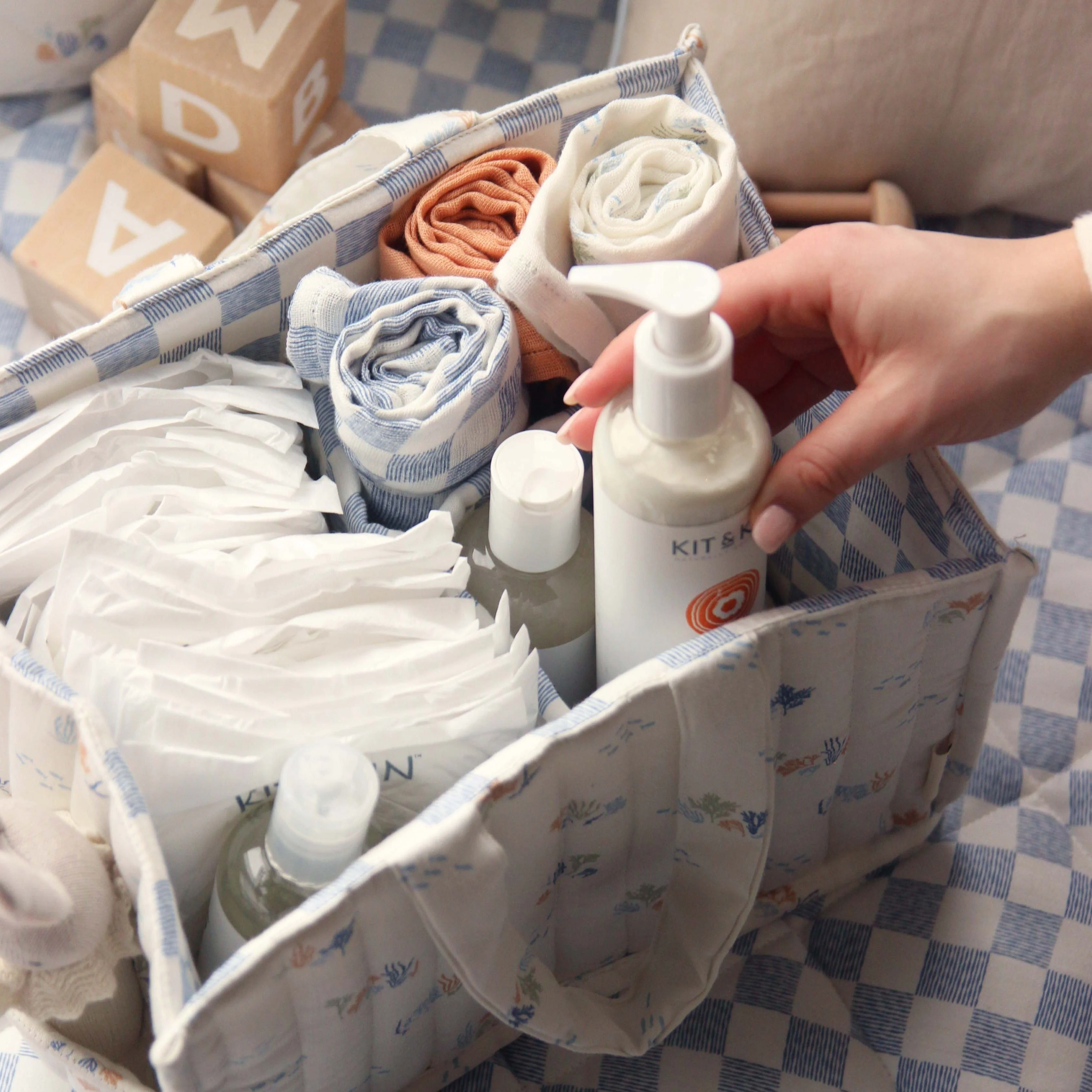Quilted Nappy Caddy Organiser (Coastline) - Image 6