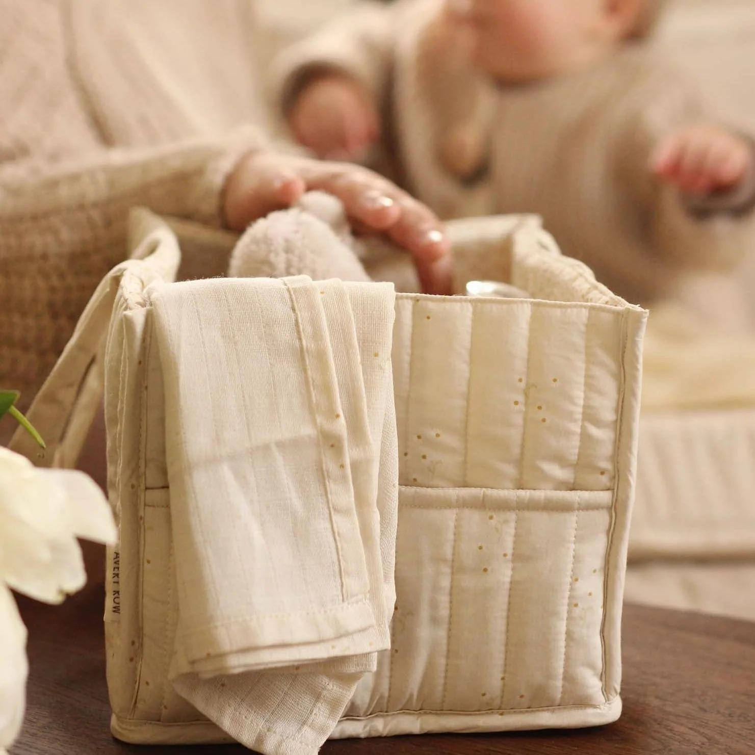 Quilted Nappy Caddy Organiser (Wild Chamomile) - Image 3