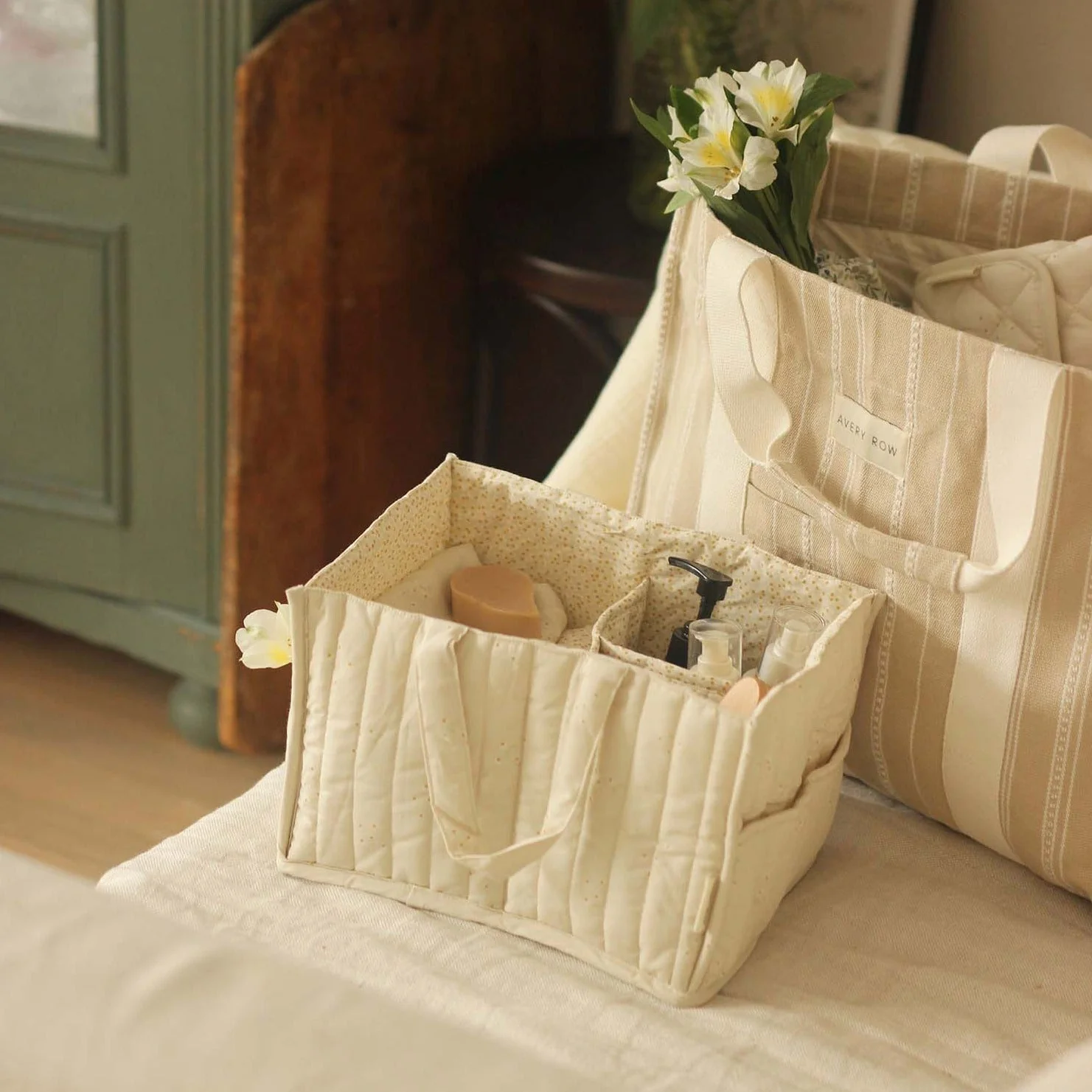 Quilted Nappy Caddy Organiser (Wild Chamomile) - Image 5