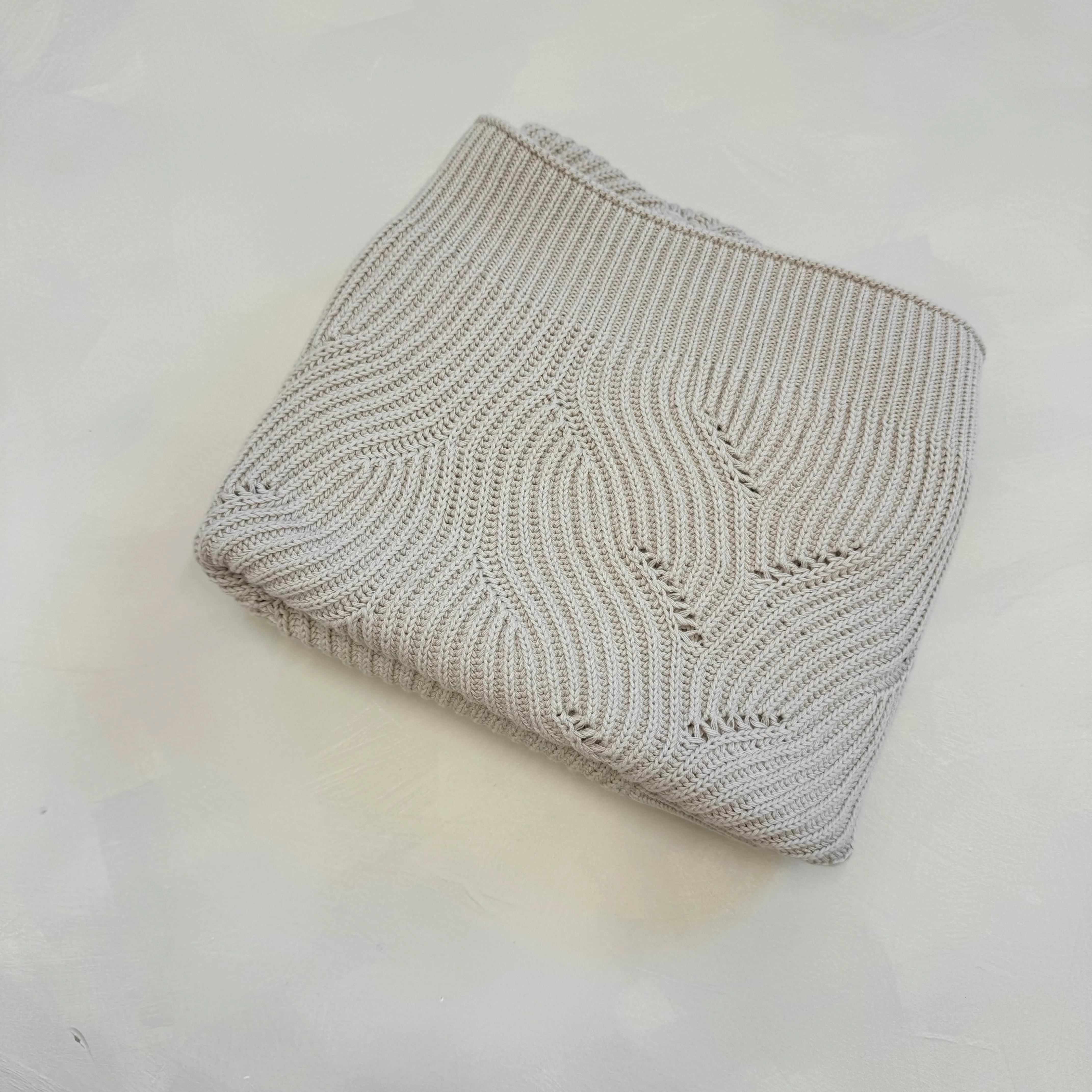 Oat Coral Knitted Baby Blanket - Image 2