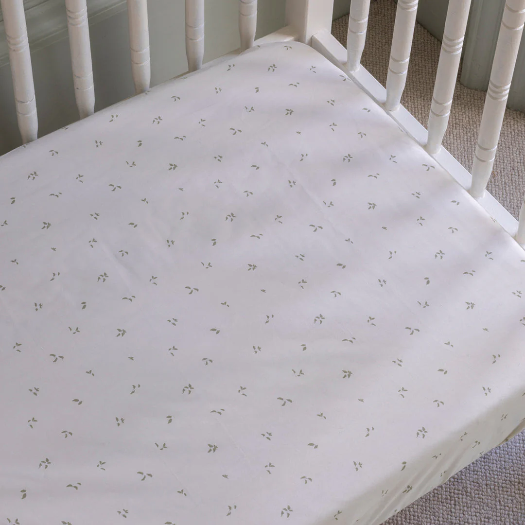 Organic Cotbed Fitted Sheet (Nettle Scatter)