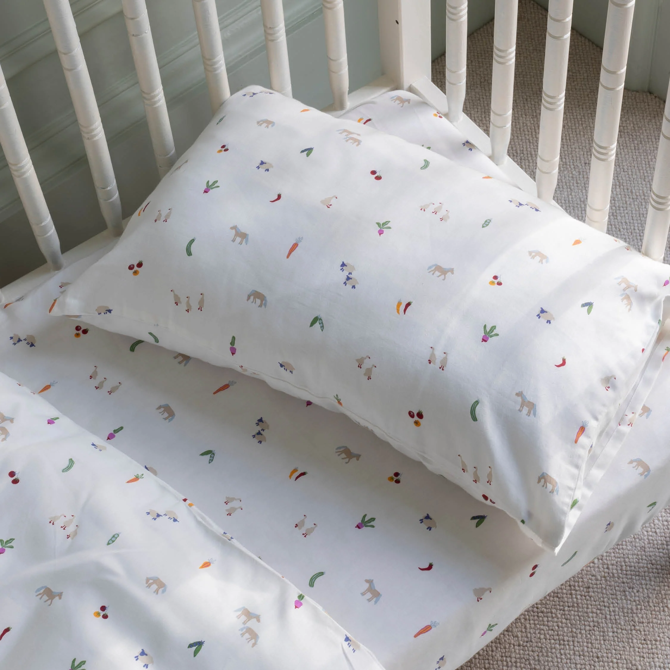 Organic Cotton Cotbed Bedding Set (Little Farm) - Image 3