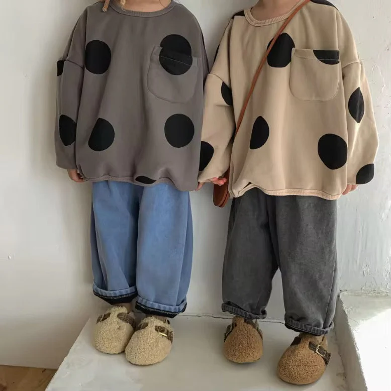 Otis Oversize Dot Pocket Fleece Lined Sweatshirt (Beige) - Image 4