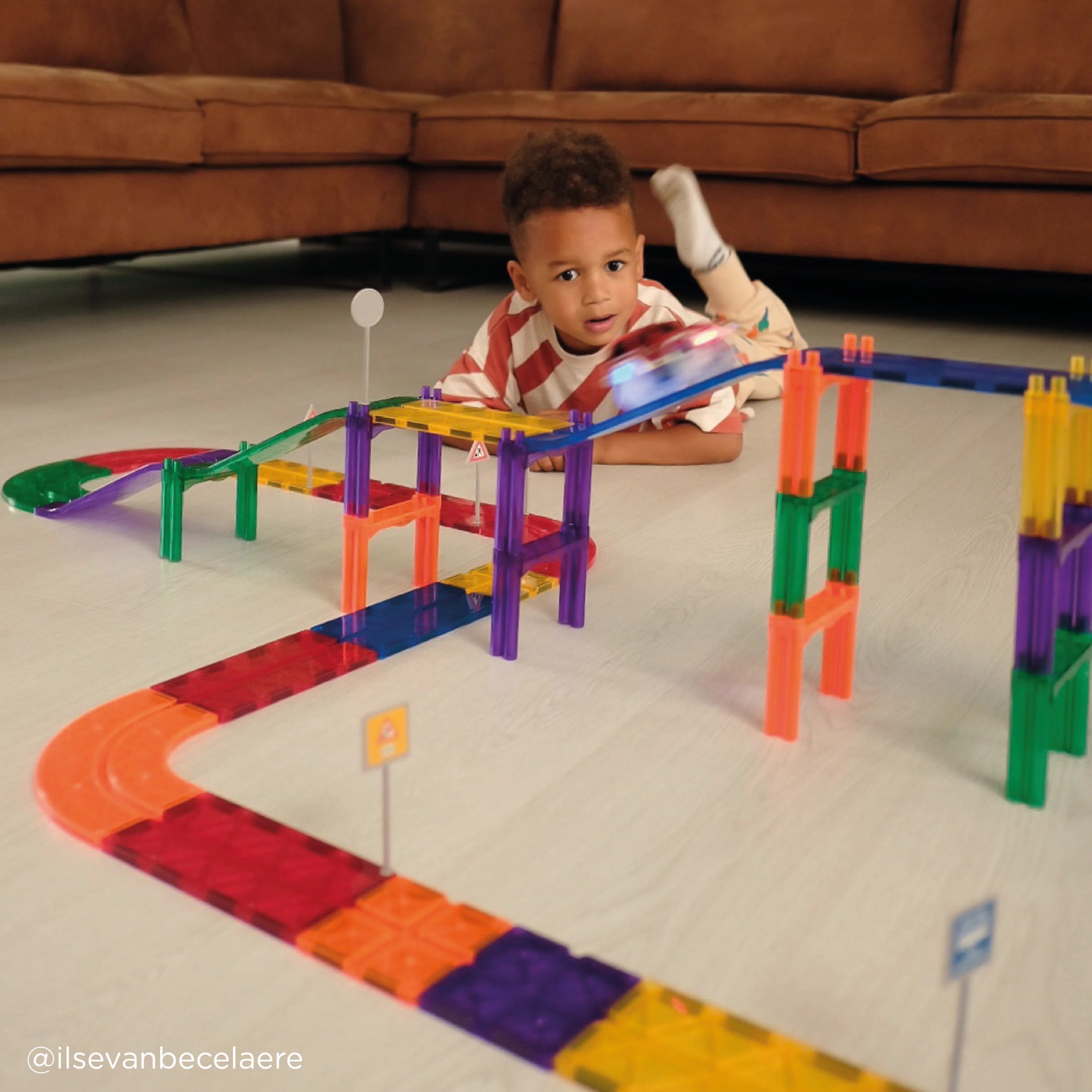 Race Track Intense Pack 65 Pieces - Image 3