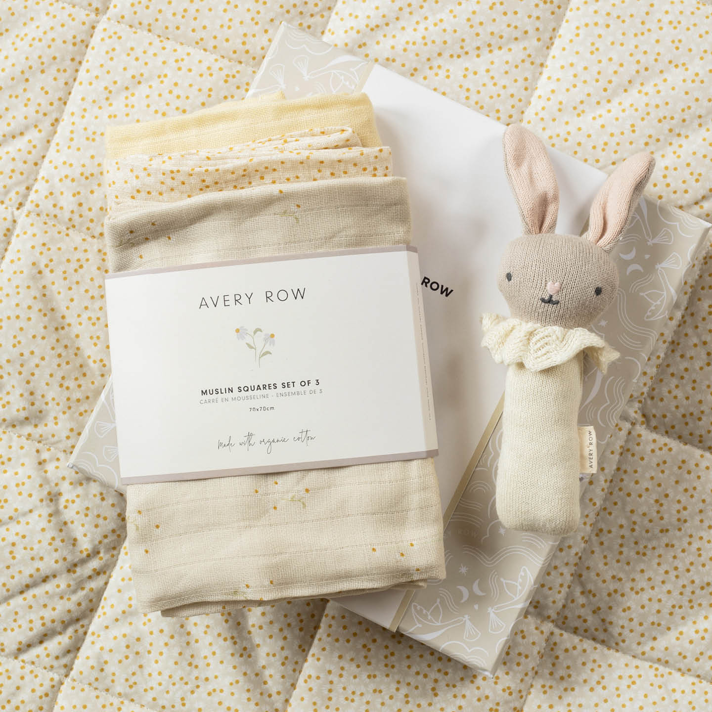 Rattle & Organic Cotton Muslin New Baby Gift Set (Chamomile) - Image 3