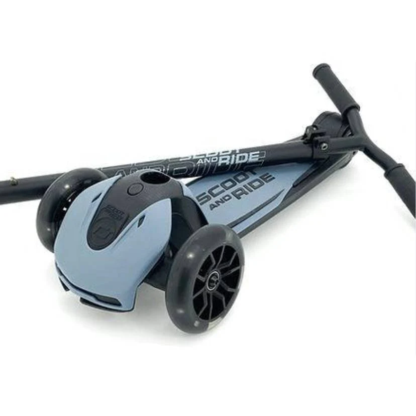 Highway Kick 5 Scooter with LED Wheels (Forest) - Image 7