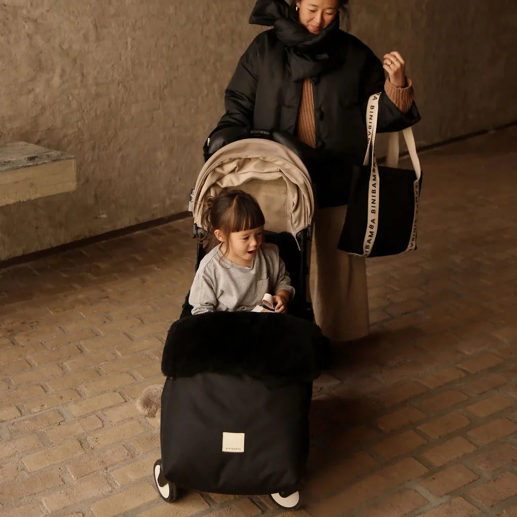 Sheepskin Universal Fixed Harness Buggy Puffmuff (Noir + Noir) - Image 2