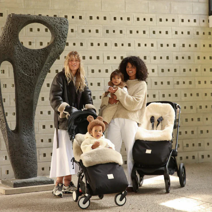 Sheepskin Universal Fixed Harness Buggy Puffmuff (Noir + Toast) - Image 2