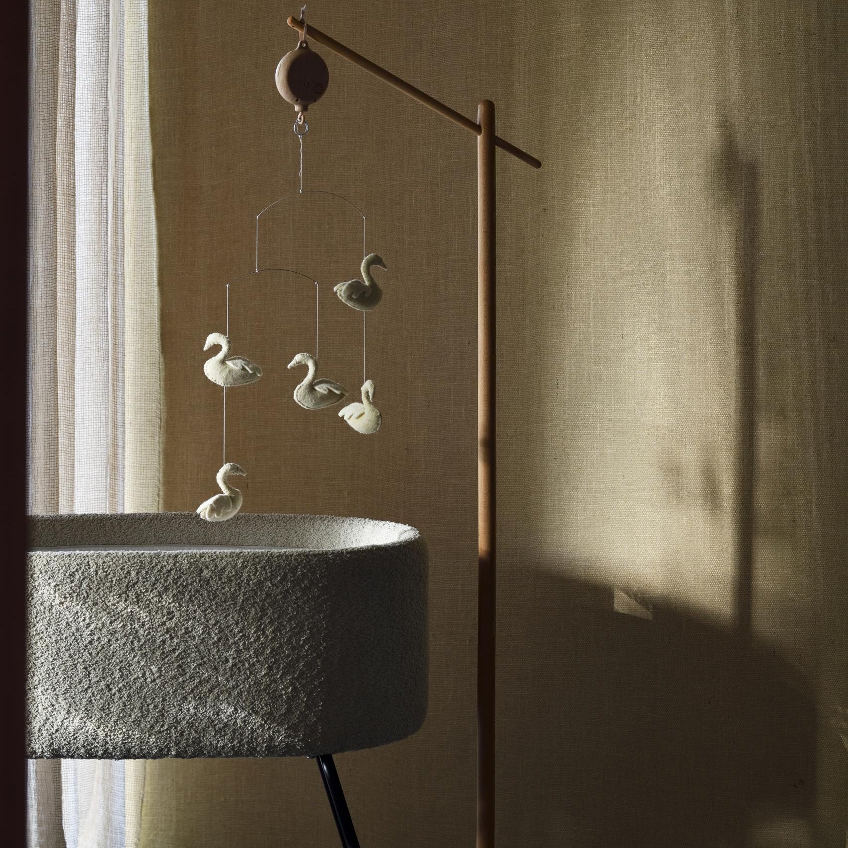 Shiko Mobile Speaker with Mother + Nature Sounds - Image 6