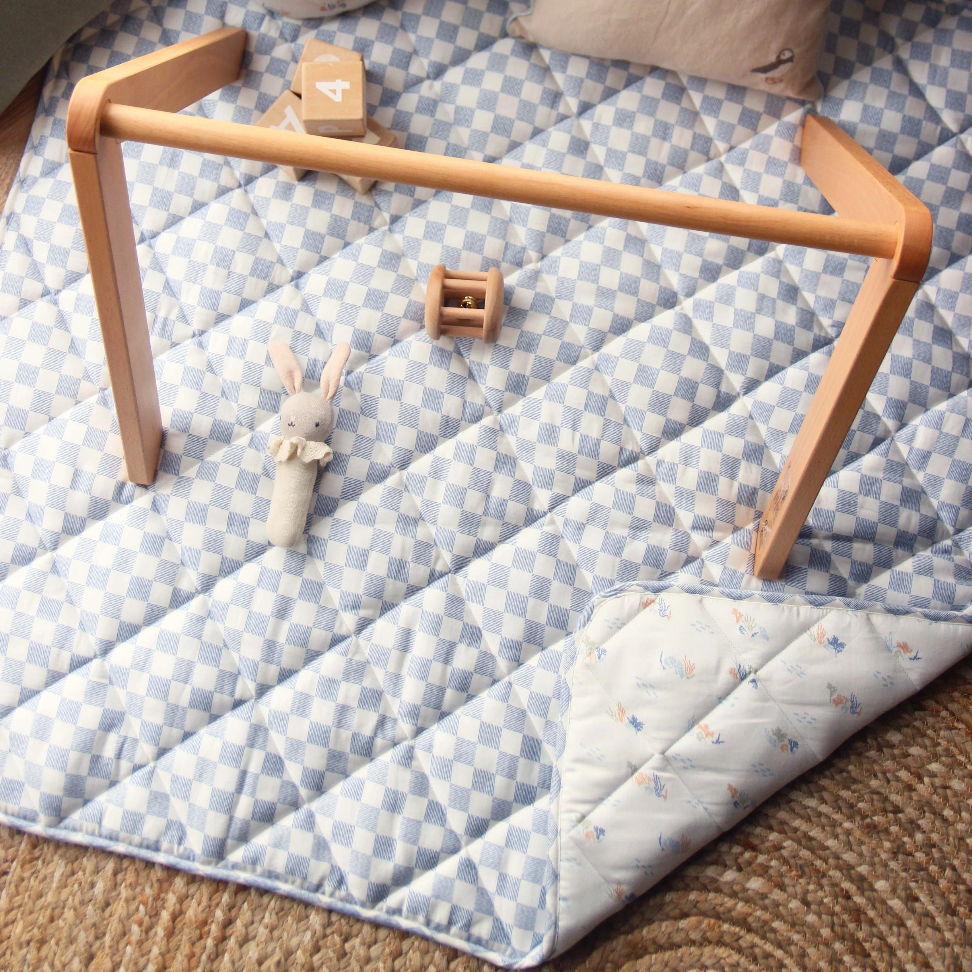 Quilted Stay & Play Mat (Coastline)