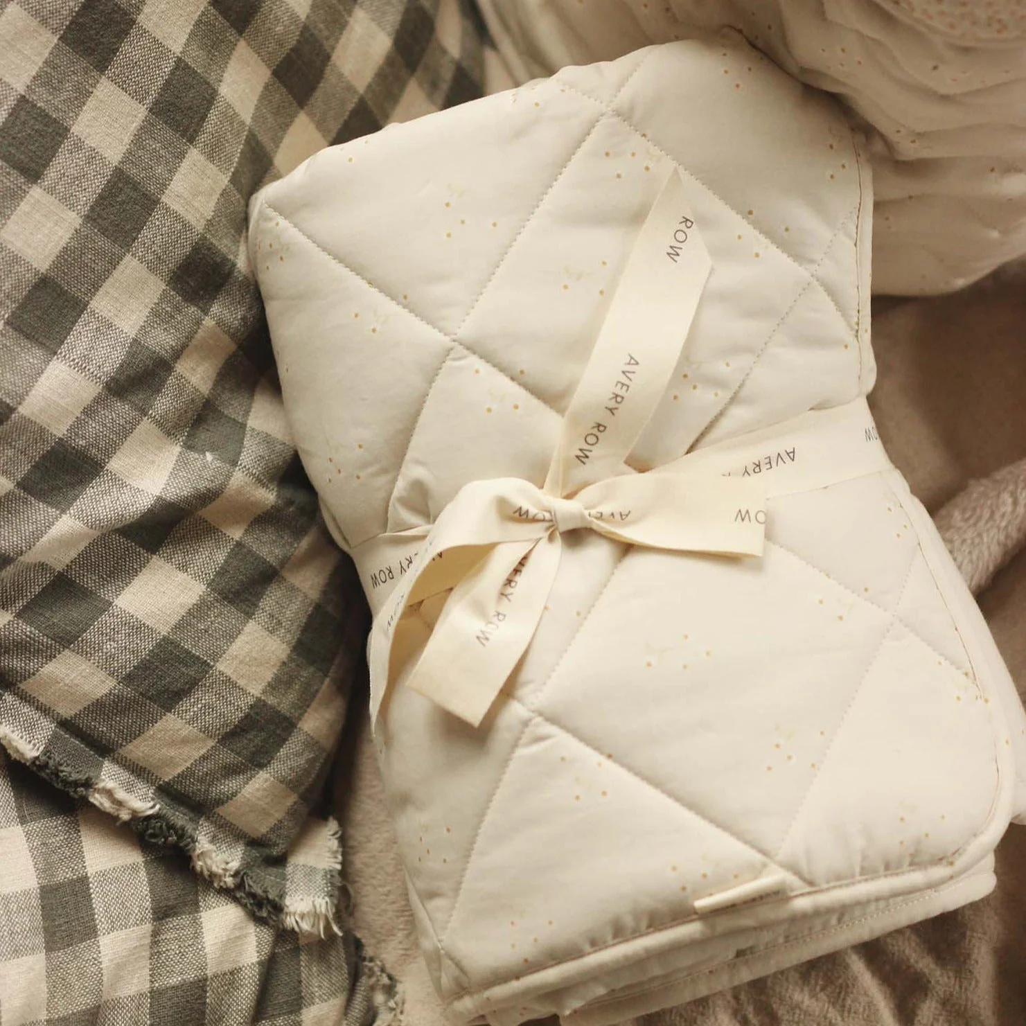 Quilted Stay & Play Mat (Wild Chamomile) - Image 2