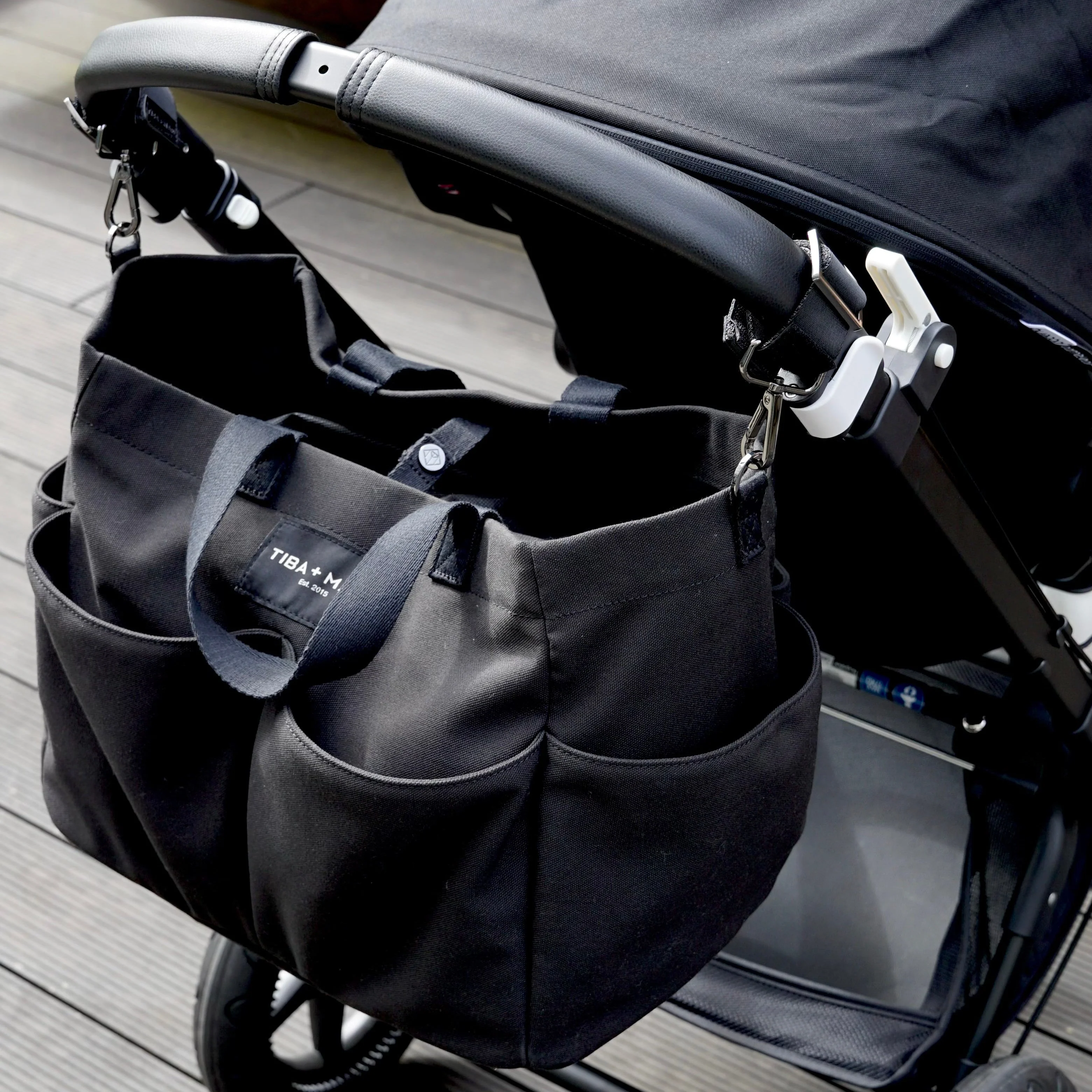T+M Pocket Changing Bag Tote (Black)