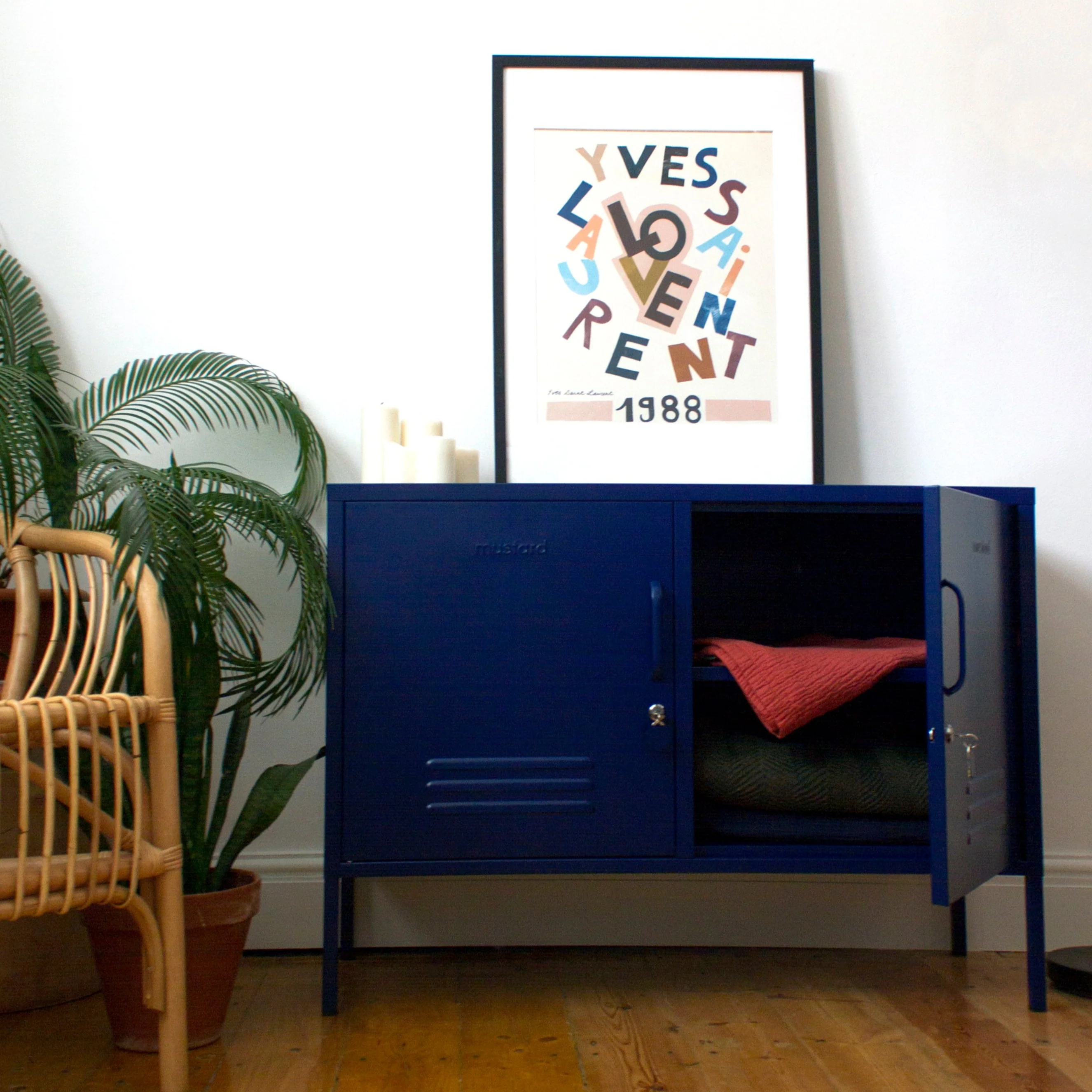 The Lowdown Double Door Locker Cabinet (Navy)