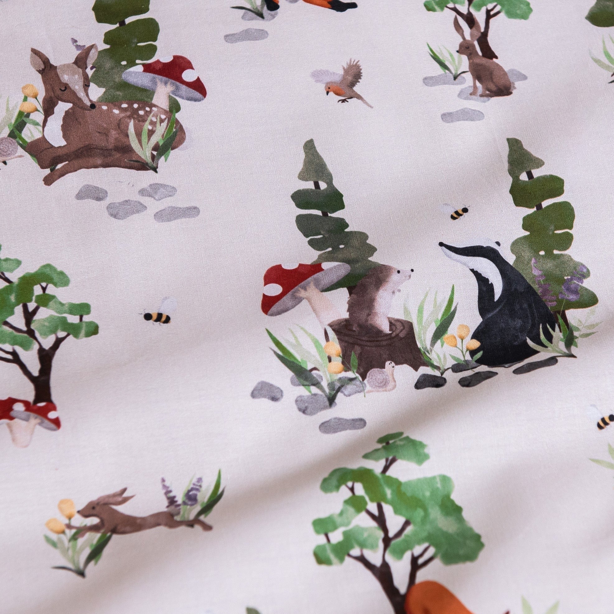 Woodland Scenes Reversible Cotton Duvet and Pillow Bedding Set - Image 4
