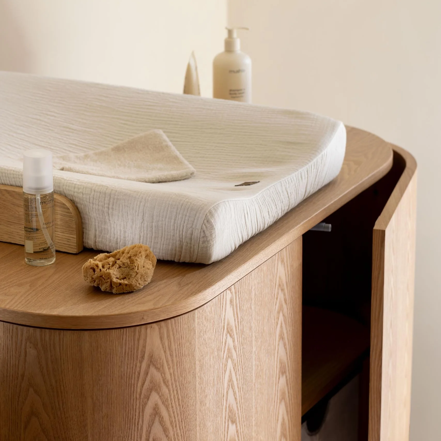 Yume Chest of Drawer Changing Table Extension (Natural Ash)
